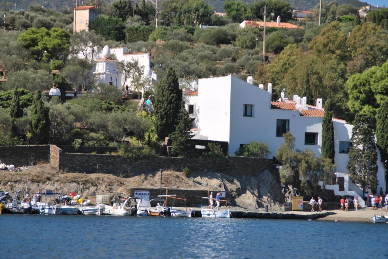Appartement Es Caials à Cadaqués Extérieur photo